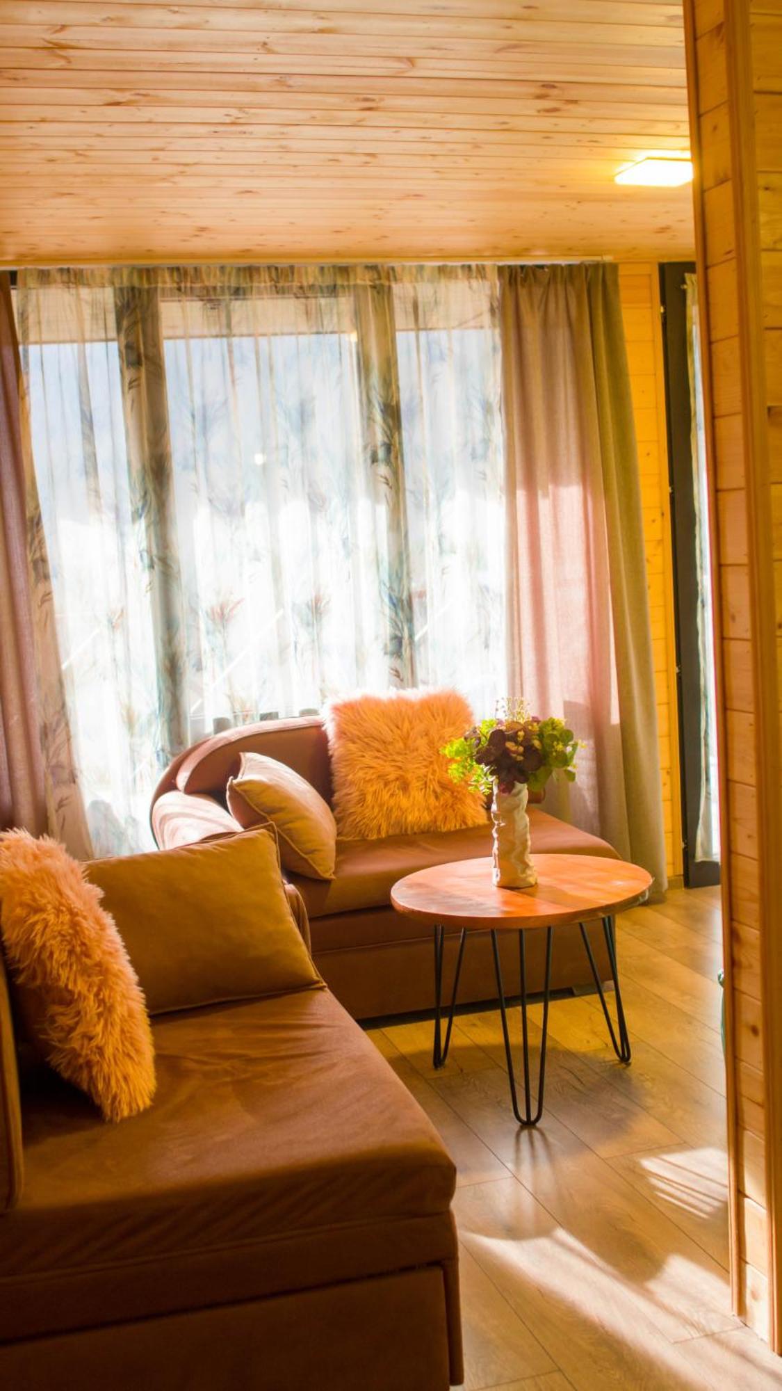 Cliffside Cottage Kazbegi Exterior foto
